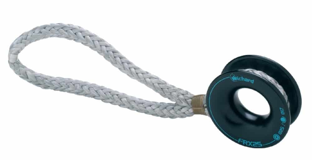 OPTIMIST HALYARD SYSTEM WITH LOW FRICTION RING | Companhia Náutica
